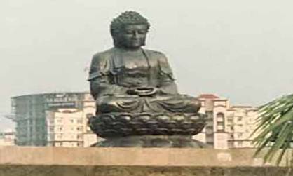 Greatet Noida: प्रदूषण विभाग का सुपरटेक पर 5 लाख का जुर्माना, पंचशील को नोटिस
