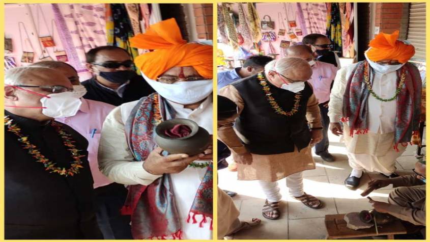 नोएडा हॉट में लगा दिवाली उत्सव देखने आएंगे 50 विदेशी राजदूत और हाई कमिश्नर, विनय सहस्त्रबुद्धे कारीगरी देख खुश हुए