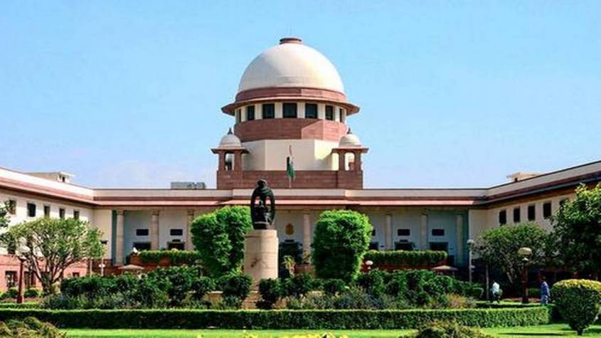 प्रवासी मजदूरों पर सुप्रीम कोर्ट का अहम आदेश- 15 दिनों में भेजें घर, लॉकडाउन उल्लंघन के केस लिए जाएं वापस