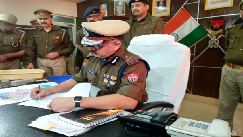 गौतमबुद्ध नगर के पहले पुलिस कमिश्नर आलोक सिंह ने कार्यभार ग्रहण किया, ये होंगी प्राथमिकताएं
