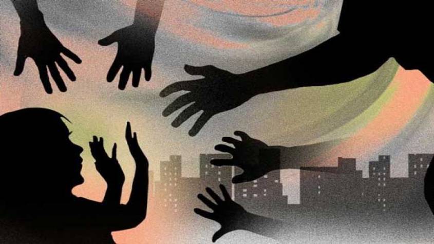 GHAZIABAD : चाचा ने दोस्त के साथ मिलकर 13 साल की मासूम को किया गर्भवती, 4 महीने बाद ऐसे हुआ खुलासा, पीड़िता की कहानी सुनकर आ जाएंगे आंसू