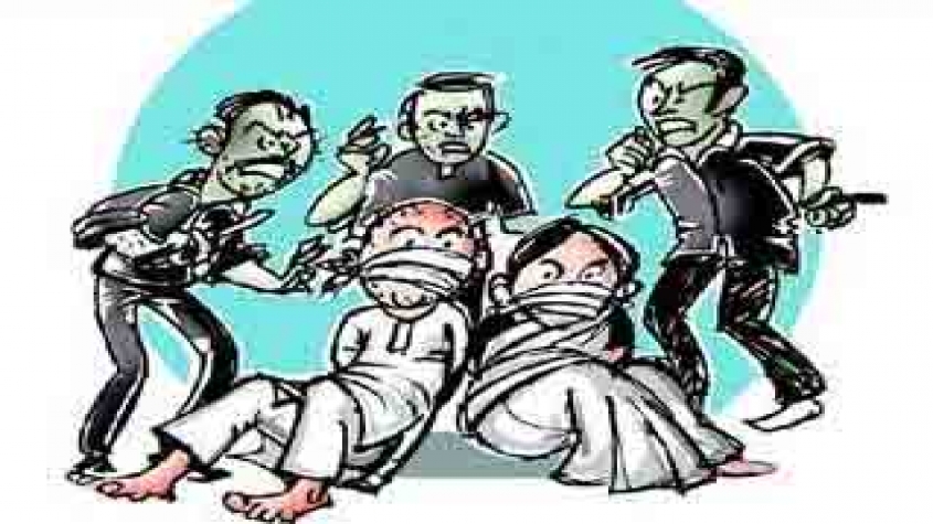 ग्रेटर नोएडा के बड़े कारोबारी के घर डकैती, 45 मिनट घर में रहे डकैत
