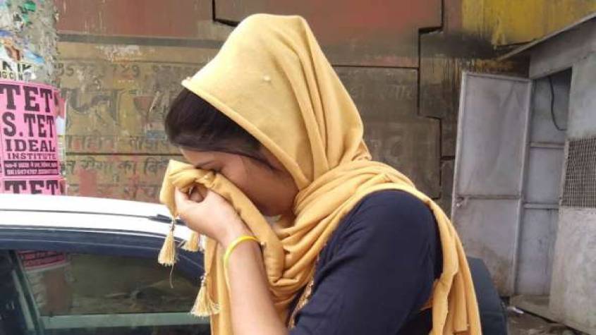 गाजियाबाद : महिला ने सीनियर पर लगाया मानसिक शोषण करने का आरोप, जांच के आदेश