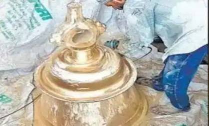 जलेसर के हिंदू, मुस्लिम कारीगरों ने मिलकर राम मंदिर के लिए 2.1 टन का घण्टा तैयार किया