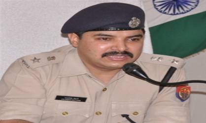 सावधान! गाजियाबाद में फेसबुक और व्हाट्सएप पर आपत्तिजनक पोस्ट करने पर होगी एफआईआर, एनएसए भी लग सकती है