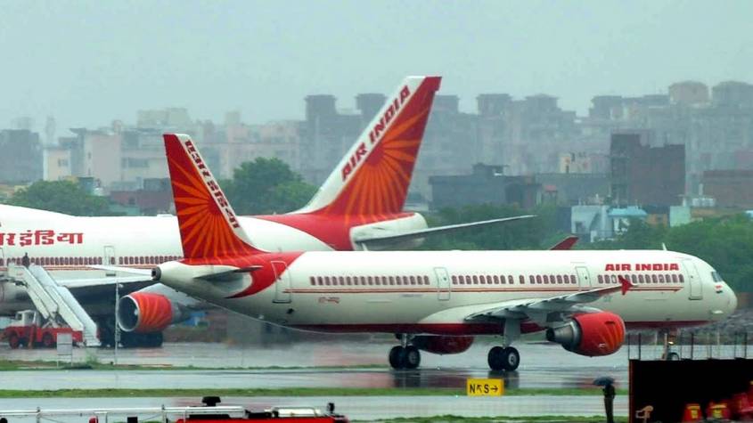 चीन ने भारतीय नागरिकों का अपने देश में प्रवेश रोका, कई उड़ानें रद्द