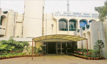 नोएडा प्राधिकरण के तीन अधिकारी कोविड-19 पॉजिटिव, 2 दिन के लिए ऑफिस बंद