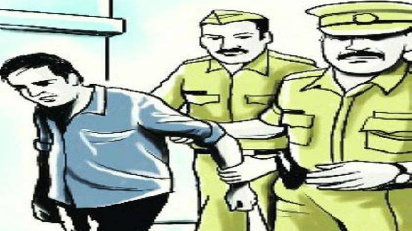 NOIDA: चौकीदार बनकर चोरी करने वाला गिरफ्तार, तरीका जानकर हो जायेंगे हैरान