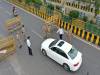 लॉकडाउन का उल्लंघन करने वालों पर नोएडा पुलिस का सख्त एक्शन, 62 लोगों को गिरफ्तार और