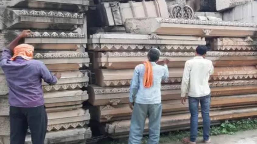 अयोध्या में राम मंदिर का निर्माण शुरू, महंत नृत्य गोपाल दास ने तोड़ी अपनी शपथ
