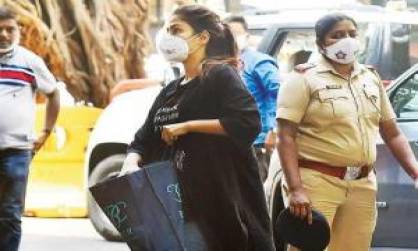 दहाड़ने वाली रिया चक्रवर्ती हाईकोर्ट में बेचारी बनी, जमानत याचिका में कहा, मैं निर्दोष हूं, 'विच-हंट' का शिकार हुई, पढ़िए पूरी जमानत अर्जी