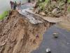 उत्तर प्रदेश के लोग इस राज्य में जाना चाहते हो तो हो जाओ सावधान, 233 सड़कें बंद