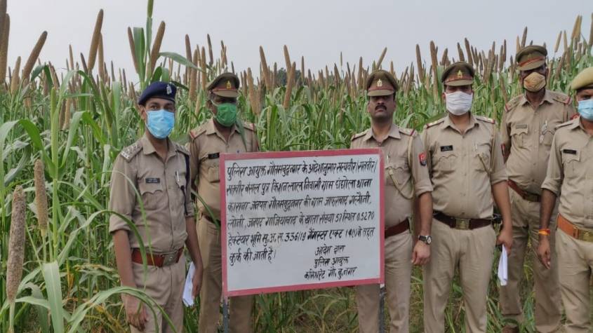 भूमाफिया सतवीर बंसल पर चला कमिश्नर आलोक सिंह का डंडा, 4 करोड़ रुपये की सम्पति जब्त