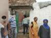 UP: घर में सोती हुई मां और चार बच्चों की बंदरों ने ली जान, जानिए पूरा मामला