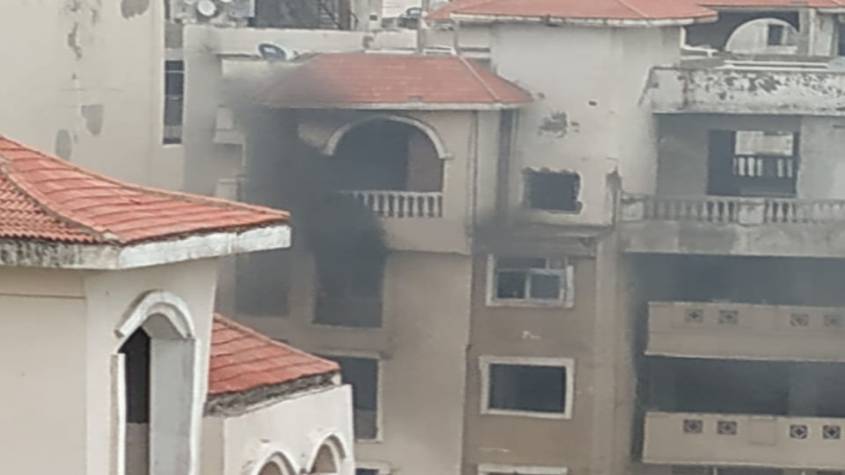 Noida: सिगरेट ने लगा दी फ्लैट में आग, मच गया हड़कंप, जानिए पूरा मामला
