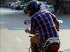 Greater Noida: सड़क पर थूकने वाले 15 लोगों पर एफआईआर