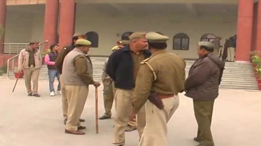 सूरजपुर कोर्ट परिसर में झगड़ा कर रहे पांच गिरफ्तार