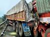 ग्रेटर नोएडा: ईस्टर्न पेरिफेरल एक्सप्रेस वे पर हादसे में ट्रक चालक की मौत, सह-चालक घायल