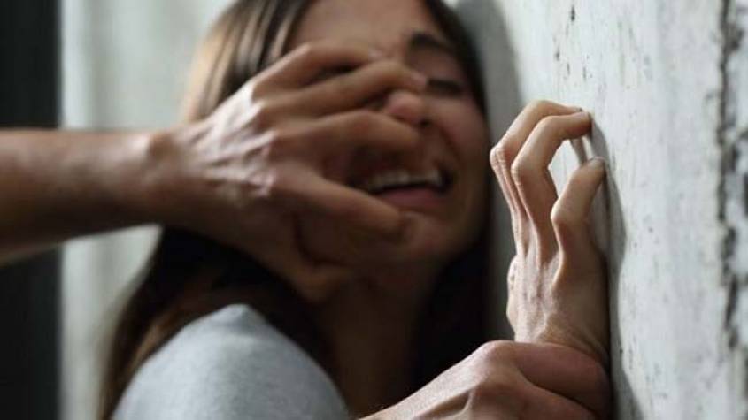 ग्रेटर नोएडा में सनसनीखेज वारदात, भाई की फीस माफ कराने गई युवती से स्कूल प्रबंधक ने किया बलात्कार