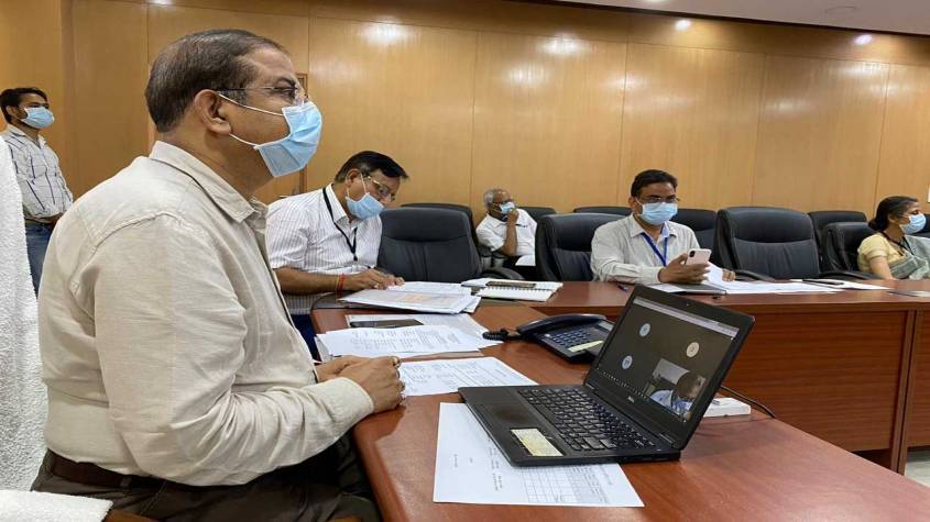 BIG NEWS: यूपी में पहली बार यमुना प्राधिकरण ने वीडियो कॉन्फ्रेंसिंग के जरिए भूखण्ड आवंटन किया, करोड़ों का निवेश मिला